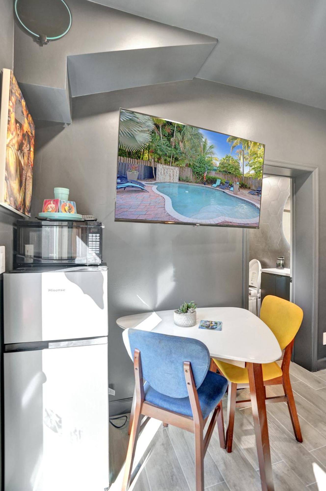 Kiki 4 - Men'S Clothing Optional Guest Houses Fort Lauderdale Exterior photo